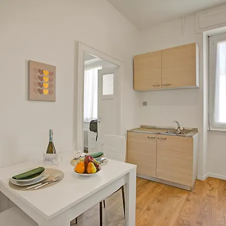 Appartement Via Canonica *