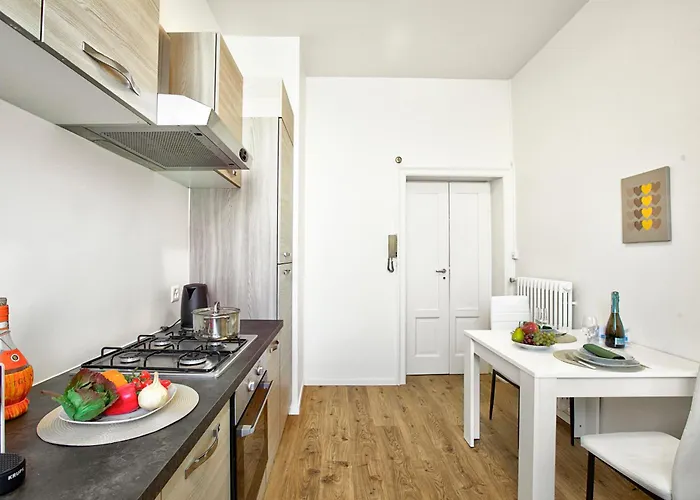 Dream Of Downtown - Happy Daire Lugano